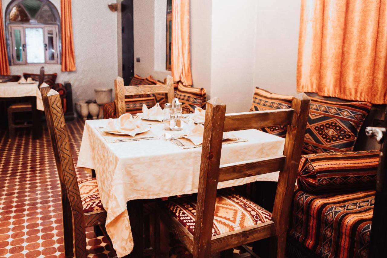 Traditional Riad Merzouga Dunes エクステリア 写真